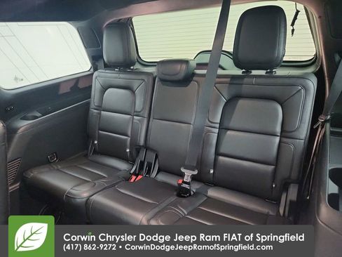 Used 2018 Lincoln Navigator Reserve w/ Technology Package image 33