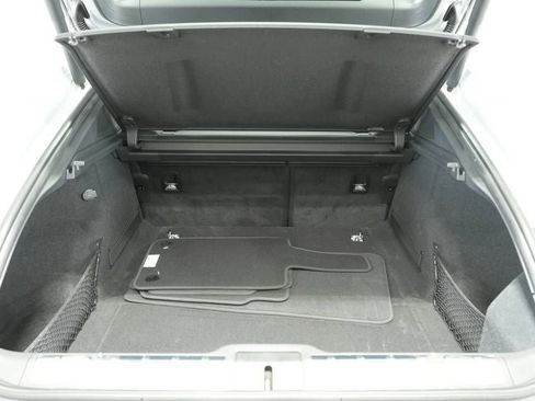 Certified 2025 Porsche Panamera 4 AWD/4WD image 27