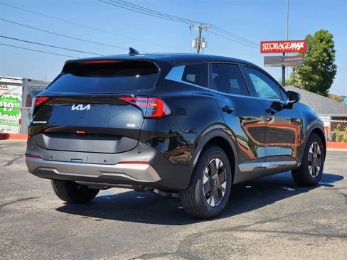 New 2026 Kia Sportage LX image 5