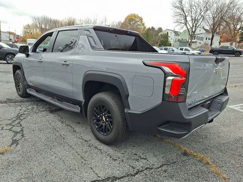 New 2026 Chevrolet Silverado EV LT image 4