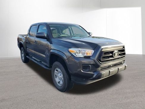 Used 2021 Toyota Tacoma SR image 12