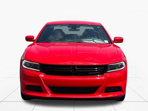 Used 2022 Dodge Charger SXT RWD image 9