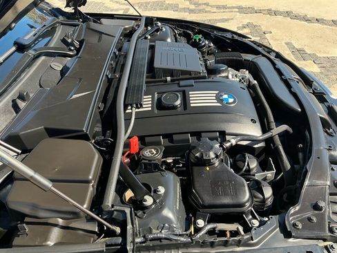 Used 2009 BMW 335i Convertible image 37