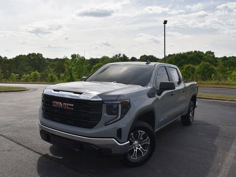 Used 2024 GMC Sierra 1500 Pro w/ Pro Value Package AWD/4WD image 7