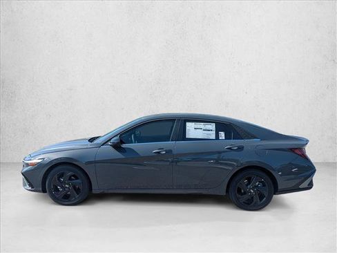 New 2026 Hyundai Elantra SEL Sport Premium FWD image 5