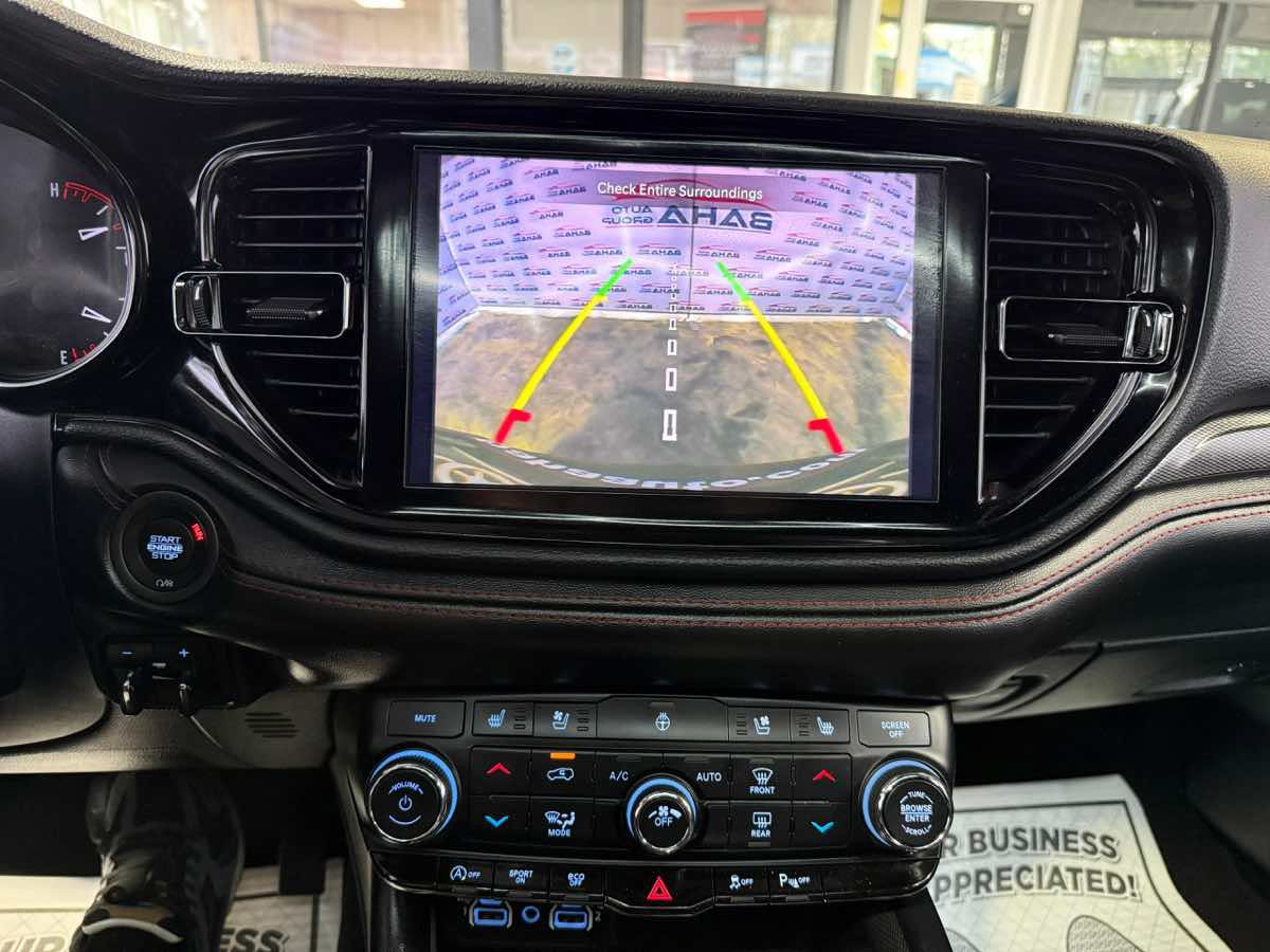 Used 2024 Dodge Durango GT AWD/4WD image 12