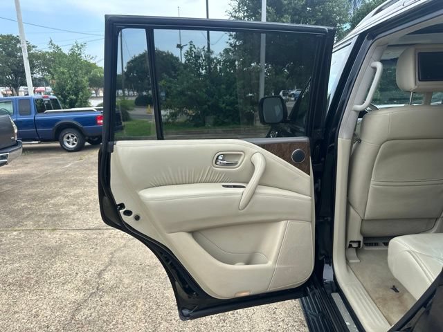 Used 2015 INFINITI QX80 4WD w/ 22" Wheel Package image 35