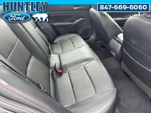 Used 2024 Nissan Altima 2.5 SR w/ SR Premium Package image 11