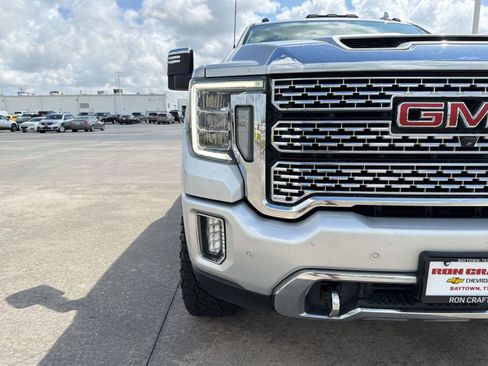 Used 2021 GMC Sierra 2500 Denali w/ Denali Ultimate Package image 22