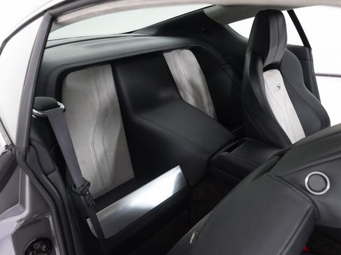Used 2009 Aston Martin DBS Coupe RWD image 42
