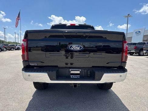 New 2025 Ford F150 XLT w/ Equipment Group 303A High image 4