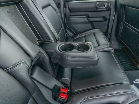 New 2025 Ford Bronco Outer Banks AWD/4WD image 16