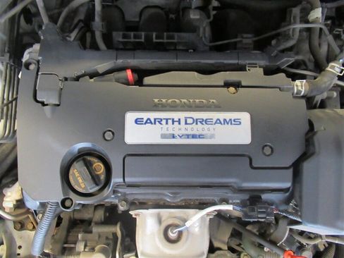 Used 2014 Honda Accord Sport image 29