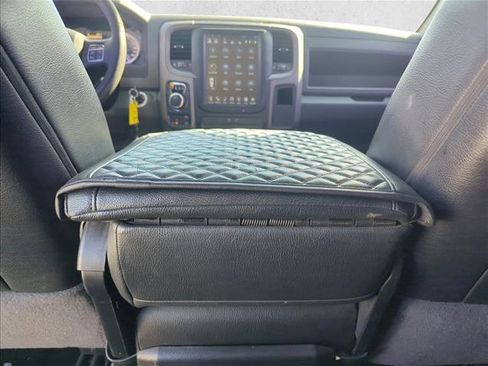 Used 2015 RAM 1500 Express image 10