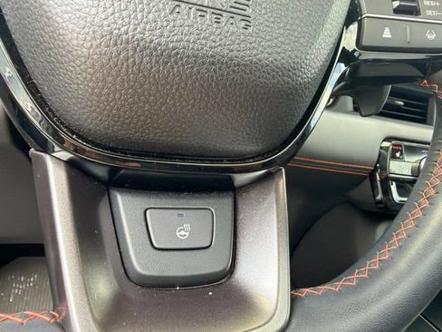 Certified 2025 Honda Pilot TrailSport image 27