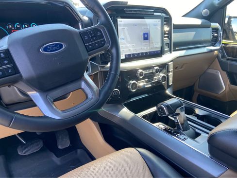 Used 2021 Ford F150 Lariat w/ Equipment Group 502A High AWD/4WD image 17