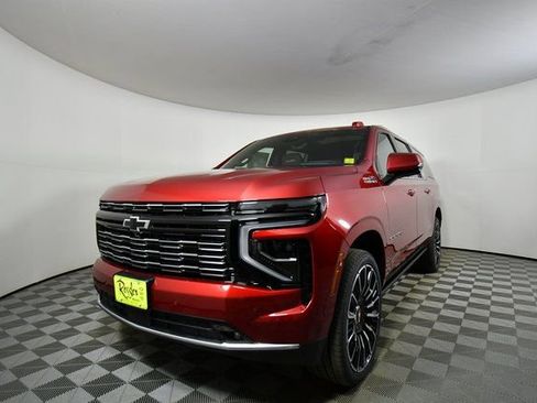 New 2026 Chevrolet Suburban High Country image 6