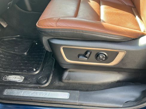 Used 2021 RAM 1500 Limited AWD/4WD image 12