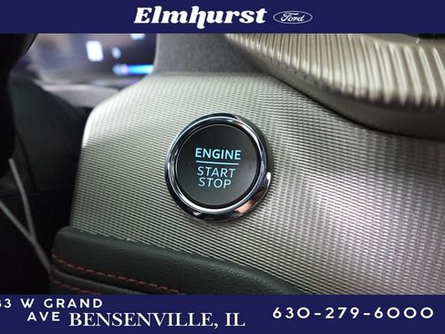 Used 2025 Ford Explorer Active w/ Active Comfort Package image 22