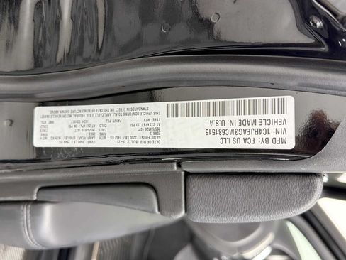Used 2021 Jeep Grand Cherokee Laredo X RWD image 32