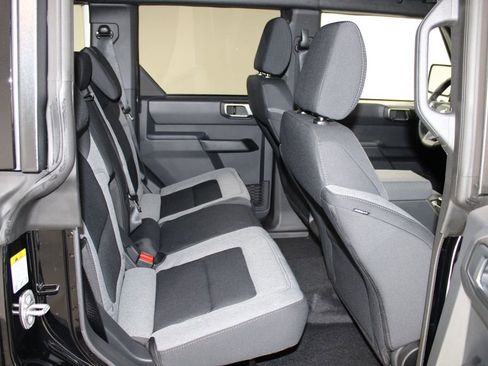New 2025 Ford Bronco Big Bend image 28