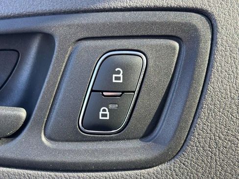 Used 2022 Ford Transit Connect XL image 25