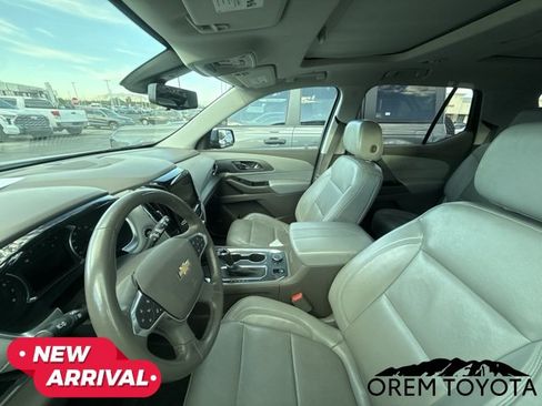 Used 2018 Chevrolet Traverse Premier AWD/4WD image 12