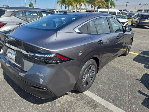Certified 2026 Nissan Sentra S w/ Floor Mat Package FWD image 6