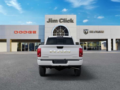 New 2026 RAM 2500 Laramie AWD/4WD image 7
