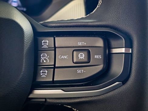 New 2026 Jeep Cherokee Limited AWD/4WD image 17