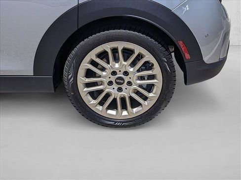 New 2026 MINI Cooper 4-Door Hardtop FWD image 10
