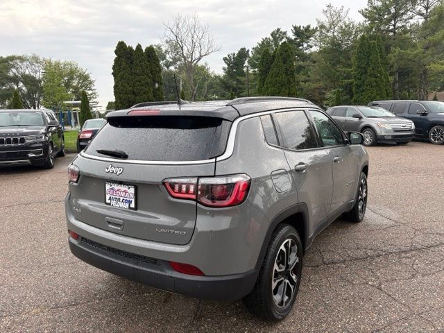 Used 2024 Jeep Compass Limited AWD/4WD image 5
