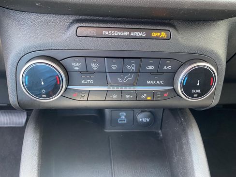 Used 2023 Ford Escape Active AWD/4WD image 36