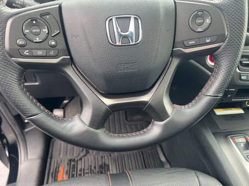 Used 2023 Honda Passport TrailSport image 13