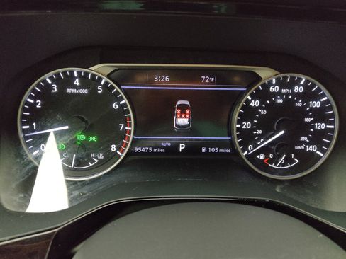 Used 2022 Nissan Pathfinder Platinum image 23