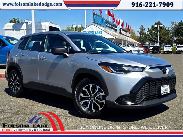 Used 2025 Toyota Corolla Cross AWD Hybrid image 1