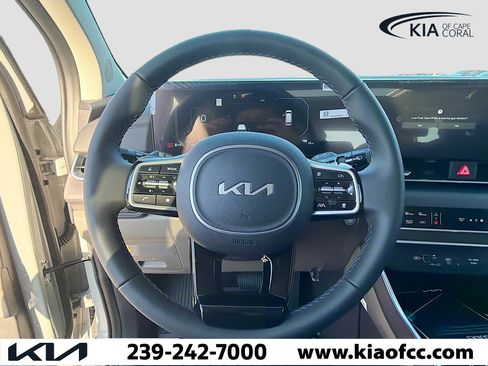 New 2026 Kia Carnival SX image 37