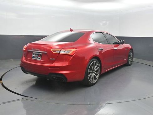 Used 2019 Maserati Ghibli S GranSport RWD image 32