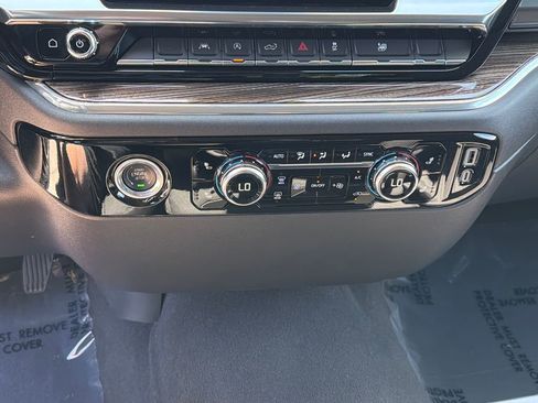 Used 2024 GMC Sierra 1500 Elevation AWD/4WD image 29