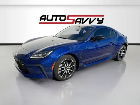Used 2026 Toyota GR86 RWD image 3