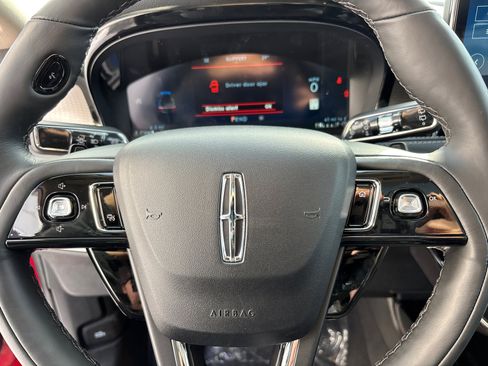 New 2026 Lincoln Corsair Reserve w/ Jet Appearance Package AWD/4WD image 16
