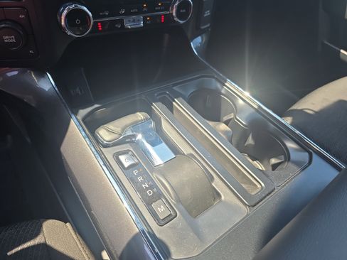 Used 2023 Ford F150 XLT w/ Equipment Group 302A High image 17