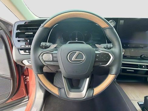 Used 2024 Lexus RX 350 w/ Convenience Package AWD/4WD image 40