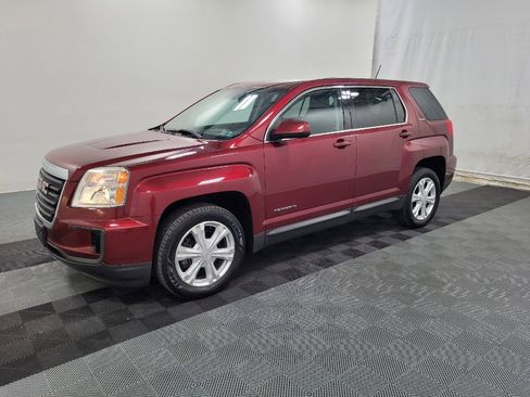 Used 2017 GMC Terrain SLE AWD/4WD image 2
