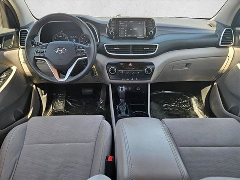 Used 2019 Hyundai Tucson SE AWD/4WD image 16