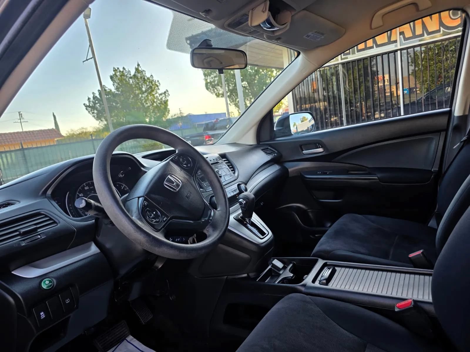Used 2014 Honda CR-V LX image 5