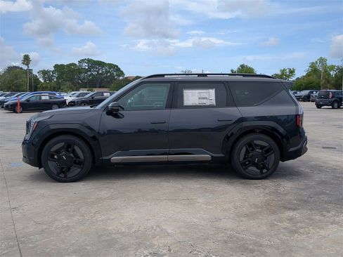 New 2026 Kia EV9 GT-Line image 5