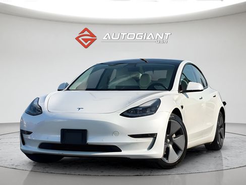 Used 2021 Tesla Model 3 Standard Range Plus RWD image 1