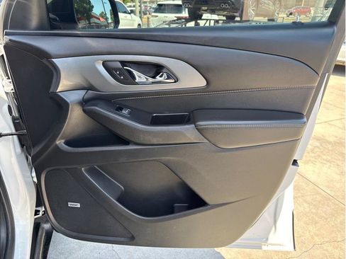 Used 2020 Chevrolet Traverse Premier w/ Redline Edition FWD image 28