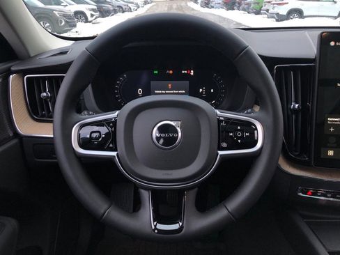 New 2026 Volvo XC60 B5 Ultra w/ Protection Package Premier AWD/4WD image 18